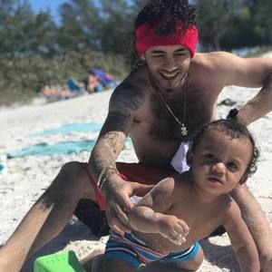 Meet your Posher, Jayye